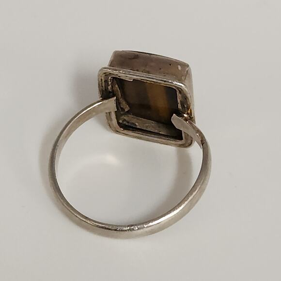 Handcrafted Sterling Silver Ring With Rectangular Tiger's Eye Cabochon - Picture 2 of 9